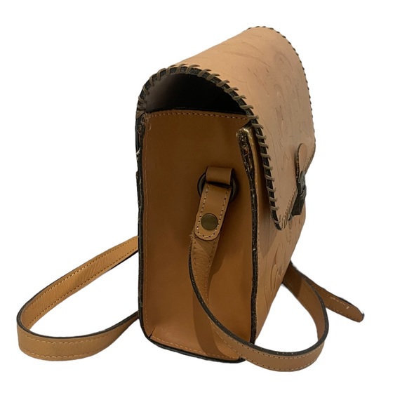 Patricia Nash Carved Leather Crossbody - Picture 3 of 12